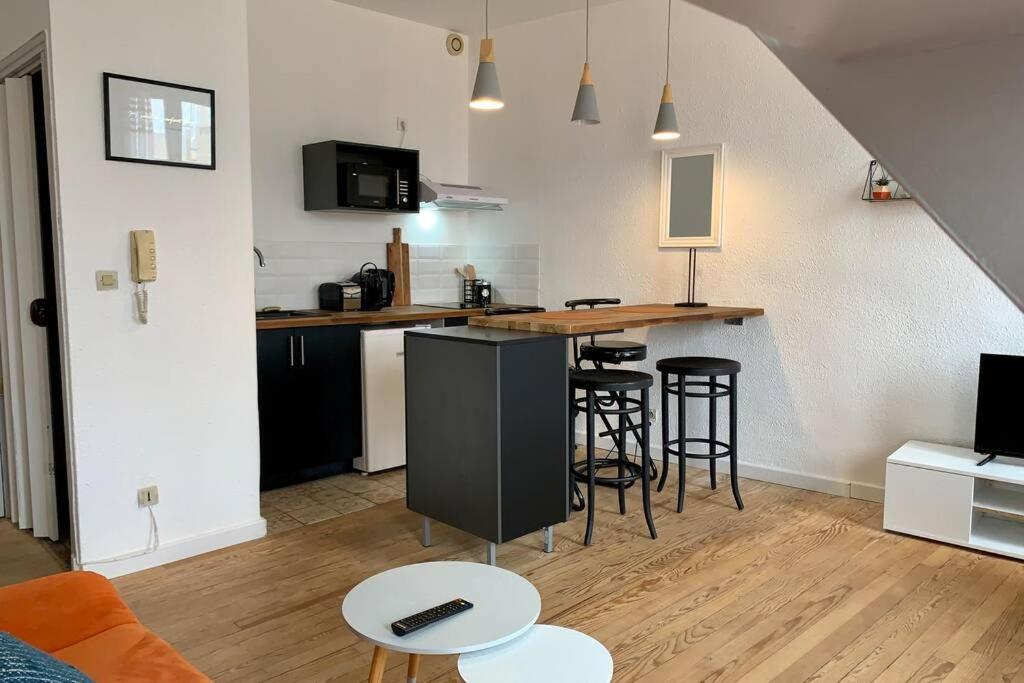 Apartamento Duplex Carcassonne Centre Exterior foto